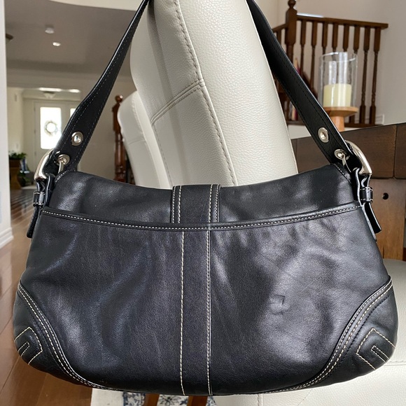 COACH Black leather bag - Picture 2 of 13